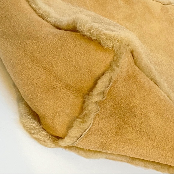 Vintage Chanel beige tan suede shearling sheepskin top handles tote purse bag - Picture 6 of 15